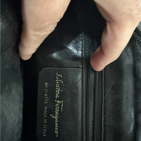 Salvatore Ferragamo Black crossbody Bag with Smooth Leather